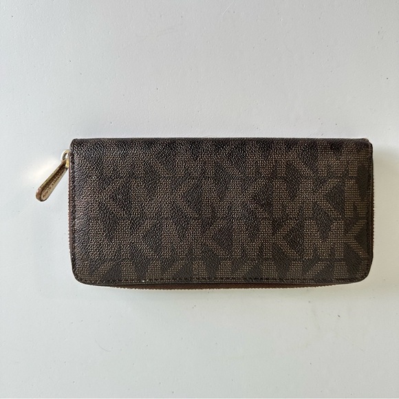Michael Kors Jet Set Continental Wallet TLC Wallet - Picture 2 of 5